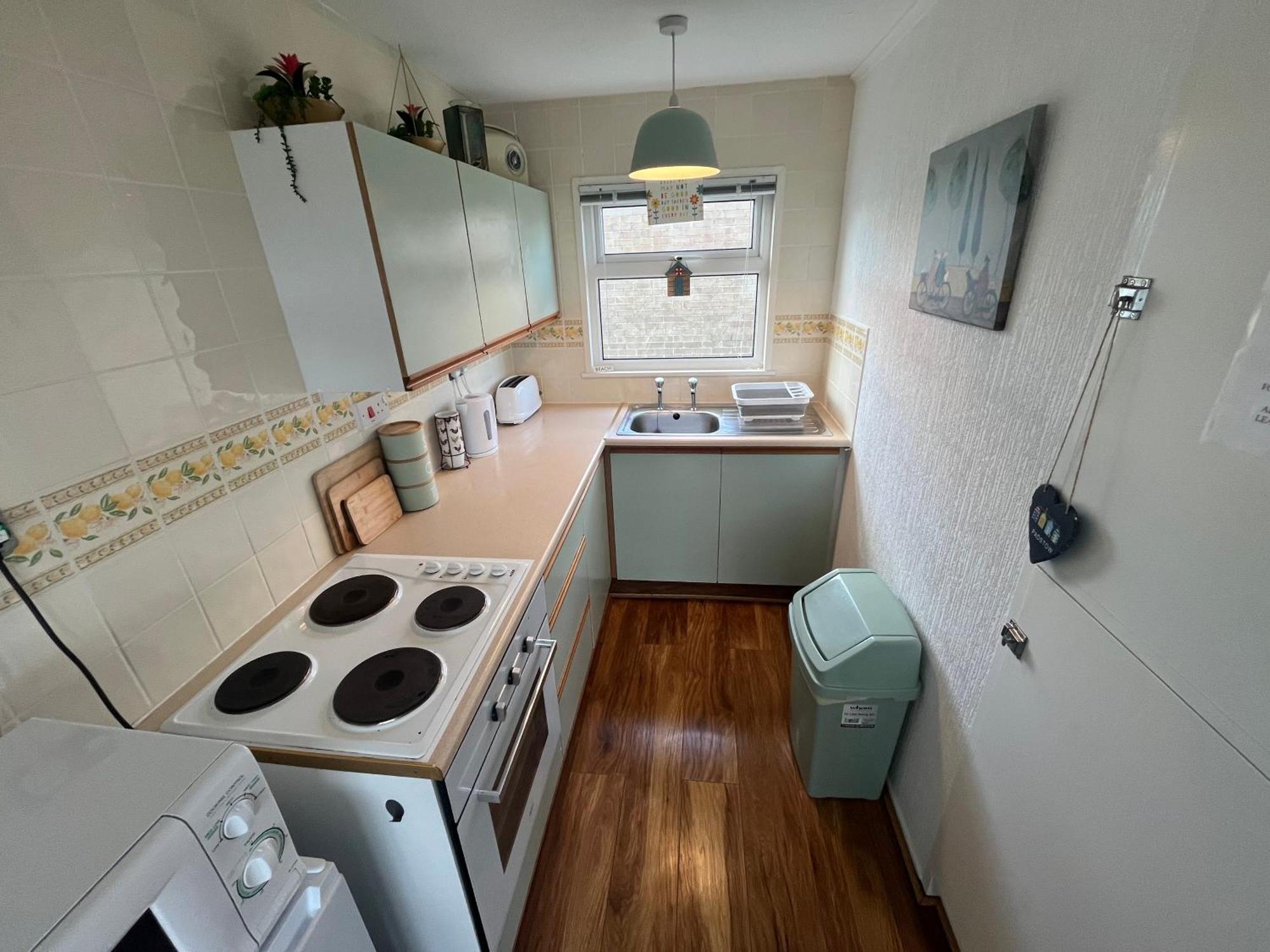 The Green One: Pet-Friendly Chalet with Wi-Fi at Sunbeach Scratby Exterior photo